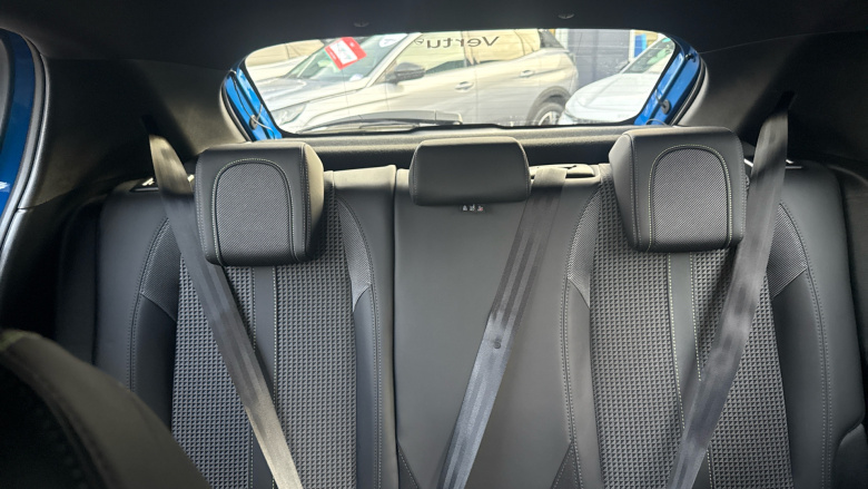 Peugeot 208 1.2 PureTech 100 GT 5dr Petrol Hatchback